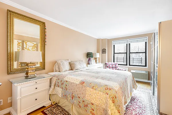 Sold by Corcoran | media 6