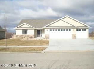 2534 Hawk Ridge Ct SE, Rochester, MN 55904