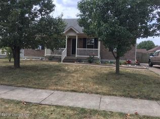 159 Clear Lake Dr, Shepherdsville, KY 40165