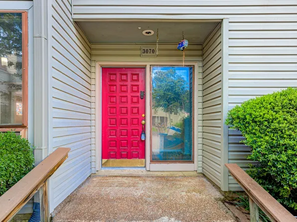 3070 Barley Mills Cir, Lakeland, TN 38002