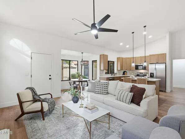 10930 W COTTONWOOD Lane, Avondale, AZ 85392