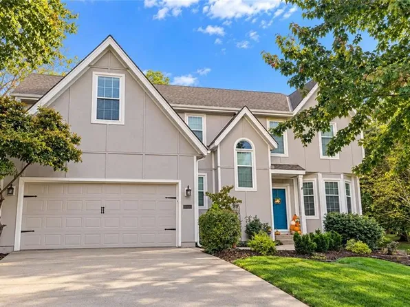 12818 Perry St, Overland Park, KS 66213