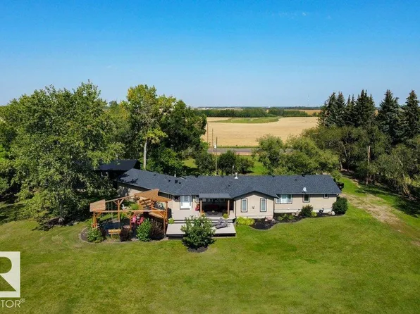 25421 Township Rd #554, Sturgeon County, AB T8R 2G7