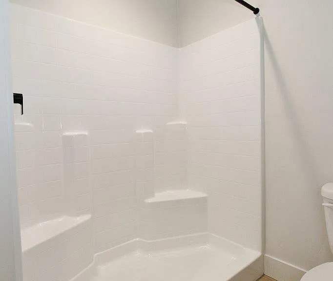 1115 S Commercial Ave #1 — Photo 13