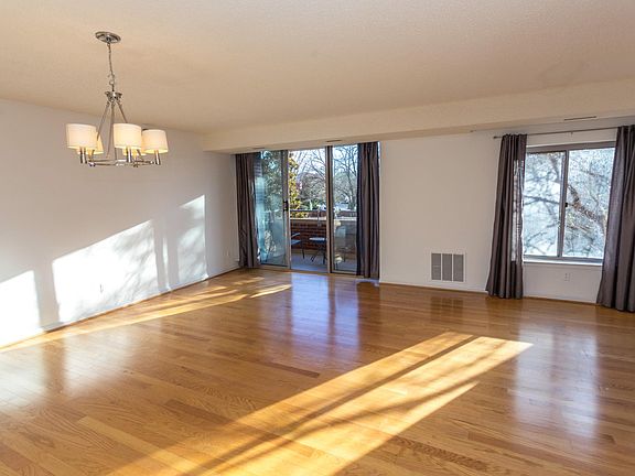 3rd image of 5802 Nicholson Ln #L04