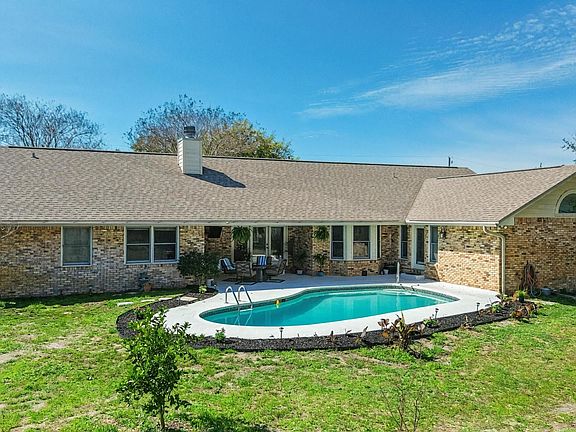 2nd image of 2844 Longleaf Rd