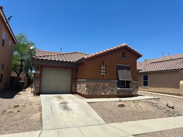 7044 S Brickellbush Ln, Tucson, AZ 85756