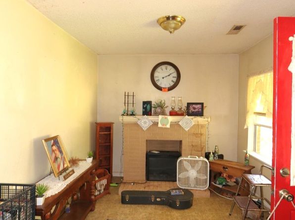 801 Walnut St, Talladega, AL 35160