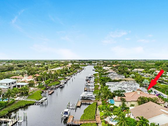 3rd image of 201 Island Dr