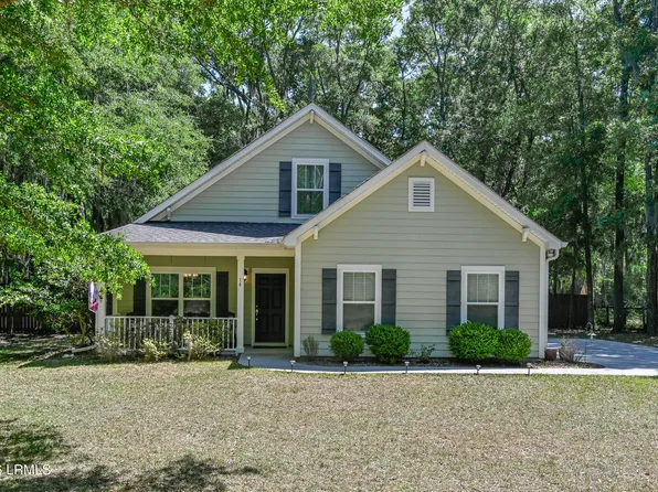 14 Chinaback Dr, Beaufort, SC 29907