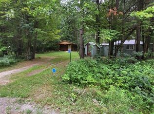 W8095 Middle Rd, Neillsville, WI 54456