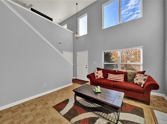 2nd image of 2246 Brandybuck Ln