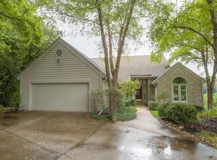 26675 W 103rd Ter, Olathe, KS 66061