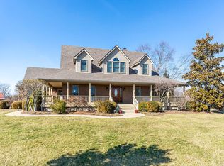 3701 Hidden Lake Ln, Lexington, KY 40516