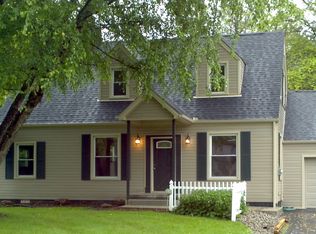 2523 Seifert Lewis Rd, Hubbard, OH 44425