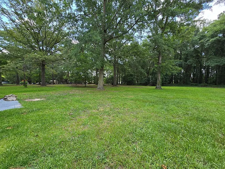 1520 Crowndale Dr — Photo 29