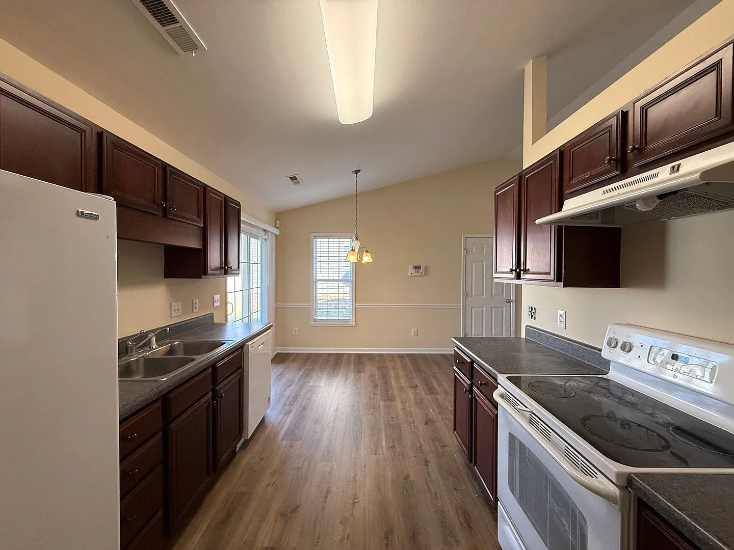 4018 Leak Creek — Photo 4