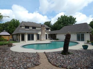 8334 Debbie Gay Dr, Houston, TX 77040