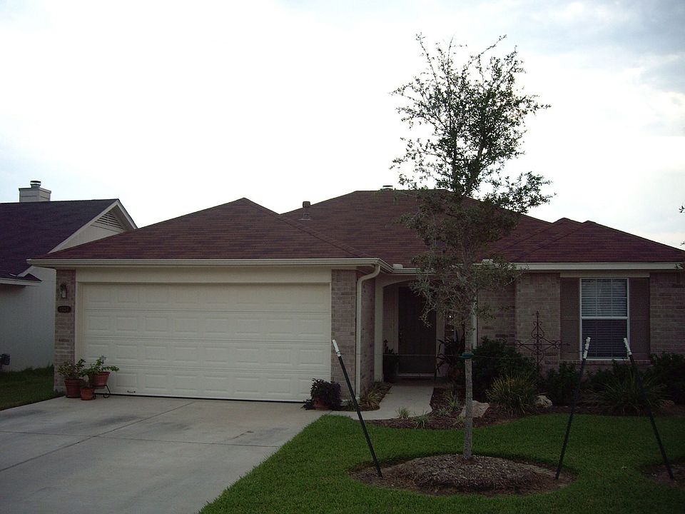1st image of 15124 Faircrest Dr