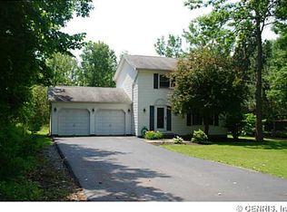 5930 Densmore Rd, Livonia, NY 14487