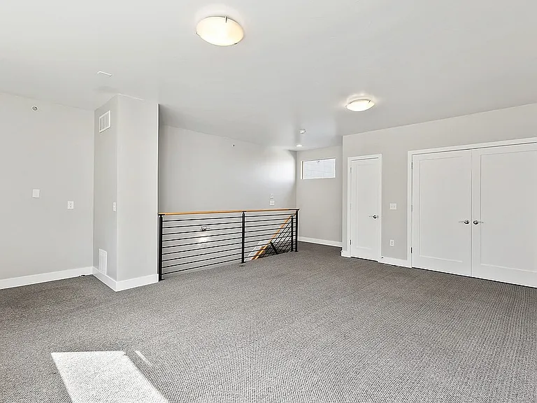 1015 N 21st St — Photo 35
