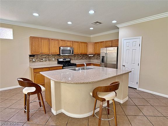 5th image of 10571 Aloe Springs St