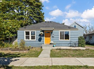 142 E St, Springfield, OR 97477