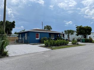111 E 28th St, Riviera Beach, FL 33404