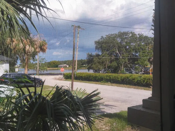 (undisclosed Address), Winter Haven, FL 33881