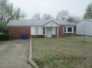 610 McKinley St, Miami, OK 74354