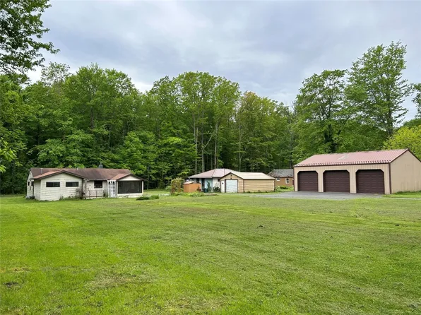 2892 Township Rd, Linesville, PA 16424