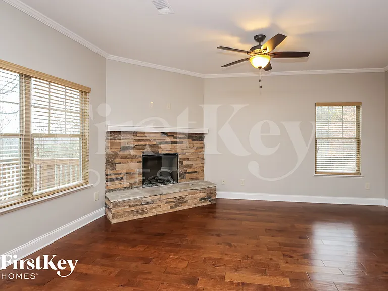 5573 Little Mill Rd — Photo 2