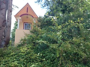 2910 Queen Anne Ave N, Seattle, WA 98109