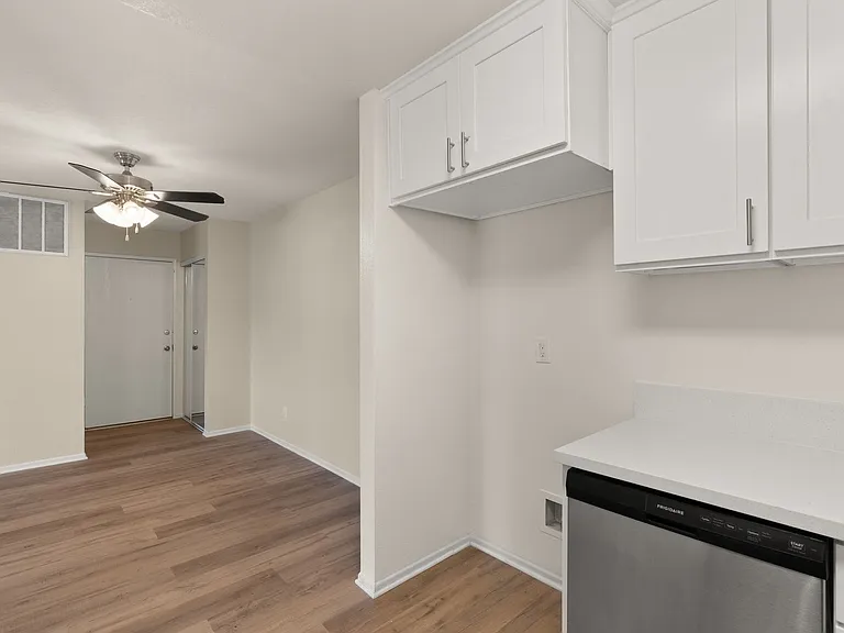 Parkview Palms Apartments- Riverside, CA — Photo 51