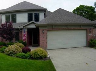 7130 Salem Crossing Pl, Englewood, OH
