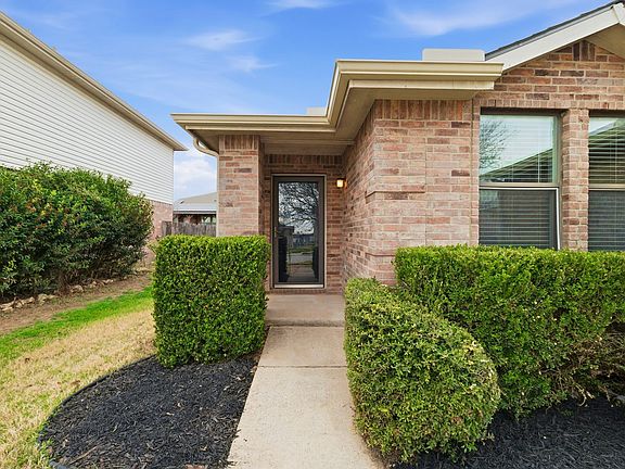 3rd image of 5213 Rugged Ave