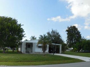 67 Twin Palms Dr, Naples, FL 34114