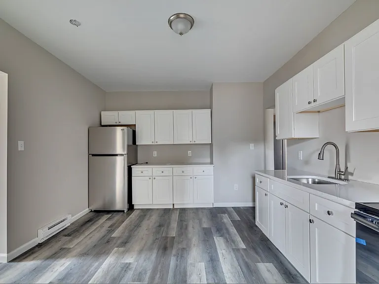 1513-1515 Vine St — Photo 10