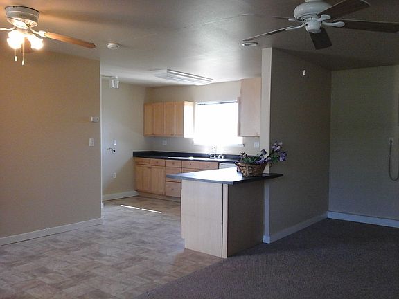 Advertising Living room to kitchen_03232015