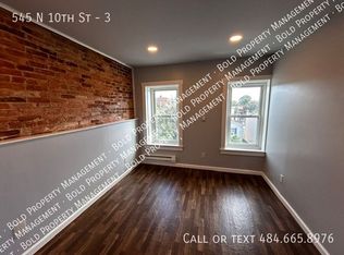 545 N 10th St APT 3, Lebanon, PA 17046
