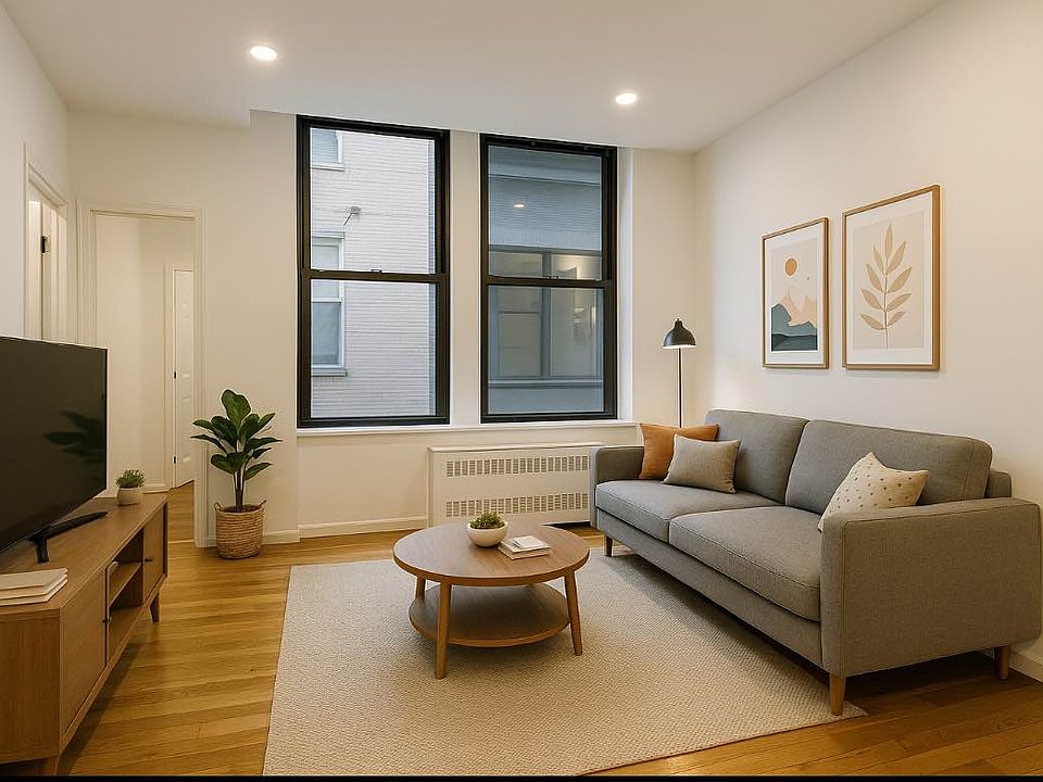 1st image of 11 Maiden Ln APT 4D