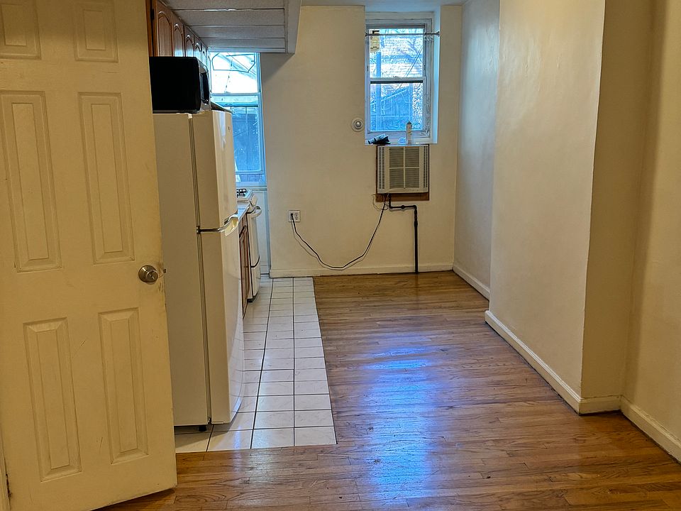 1st image of 341 Union Ave APT 2
