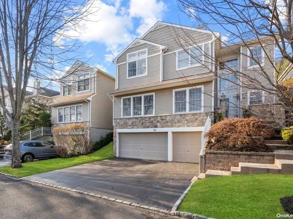 112 Sagamore Drive #112, Plainview, NY 11803