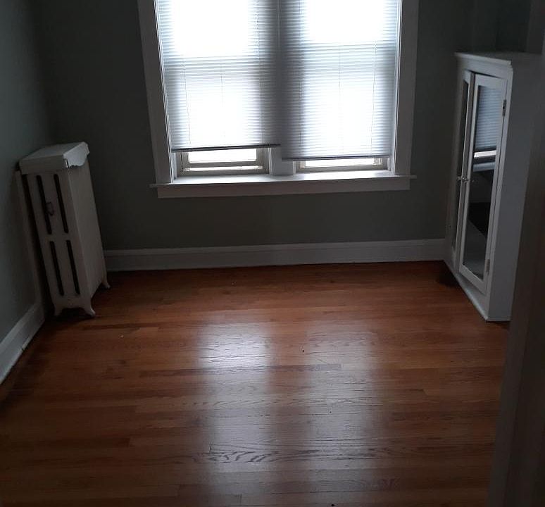 1st image of 2441 Birdsall St #3