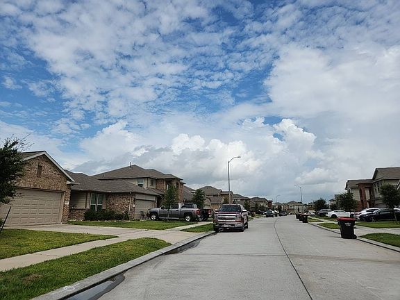 5th image of 9606 Tipton Sands Dr