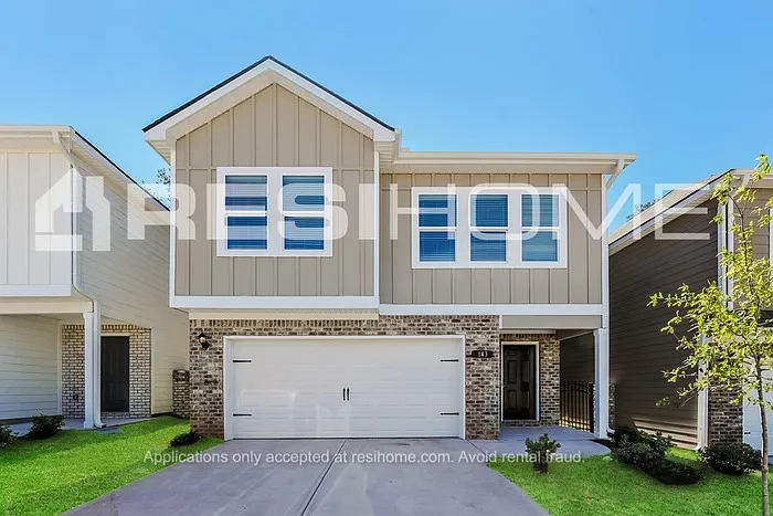 143 Wellbrook Ct NE
