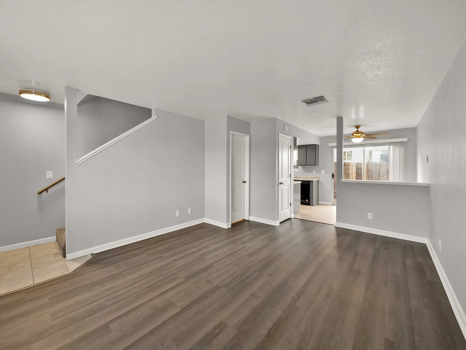 Heather Ridge Apartments — Photo 2