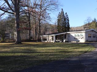 406 Villa Ave, White Sulphur Springs, WV 24986