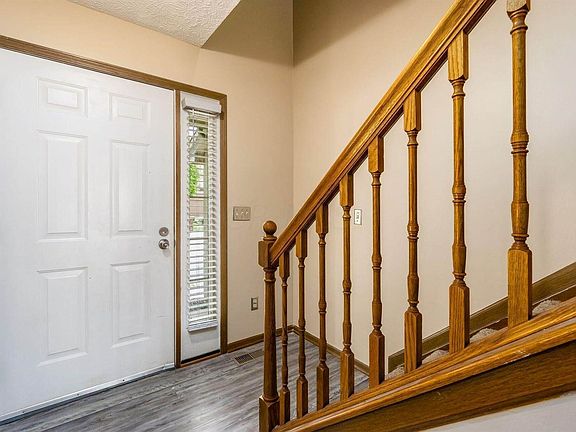 5th image of 7344 Cook Farm Dr