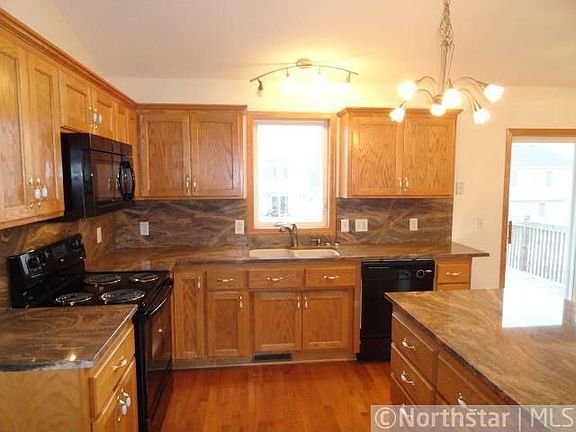 2nd image of 848 103rd Ave NE